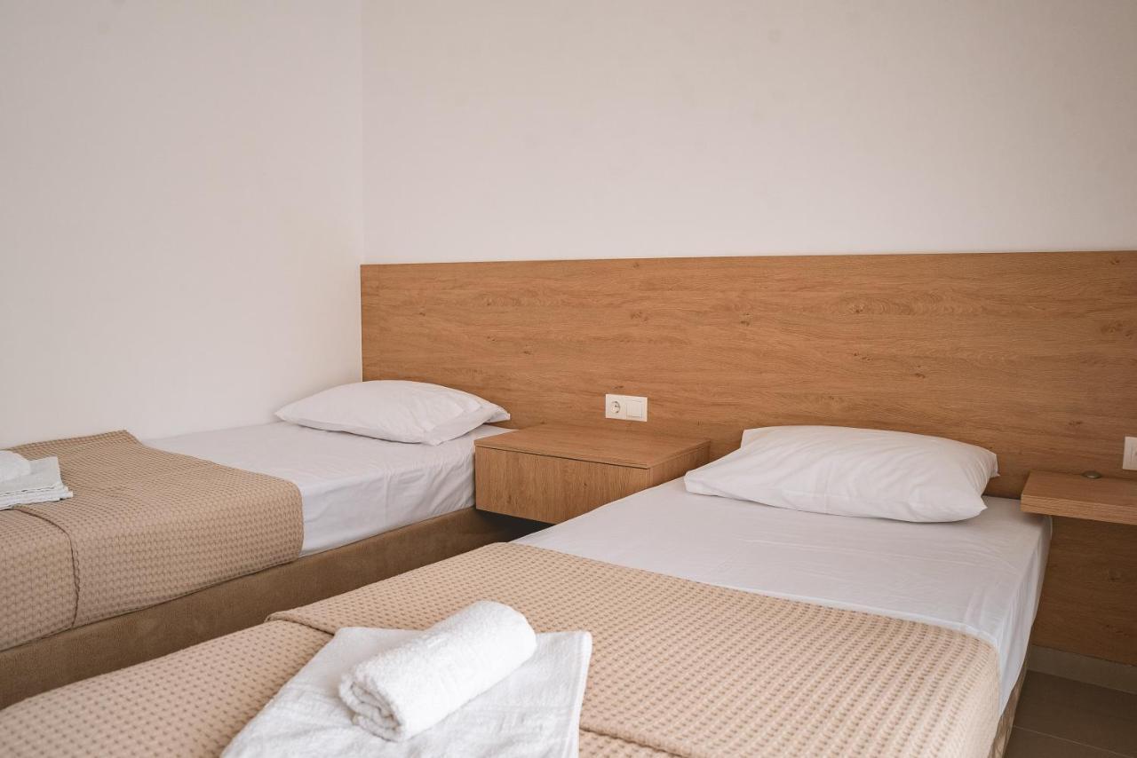 Valentinos Apartments Kallithea  エクステリア 写真