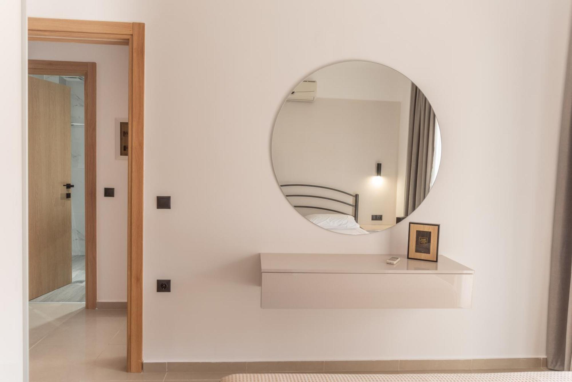 Valentinos Apartments Kallithea  エクステリア 写真